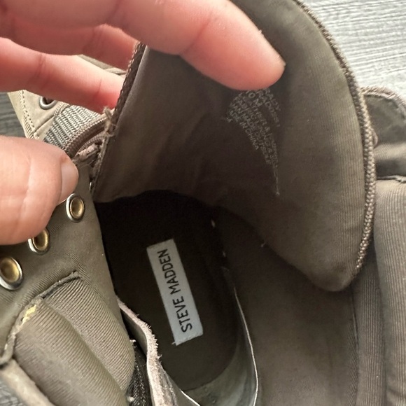 Steve Madden combat boots Sz 10 hiking - Picture 4 of 8